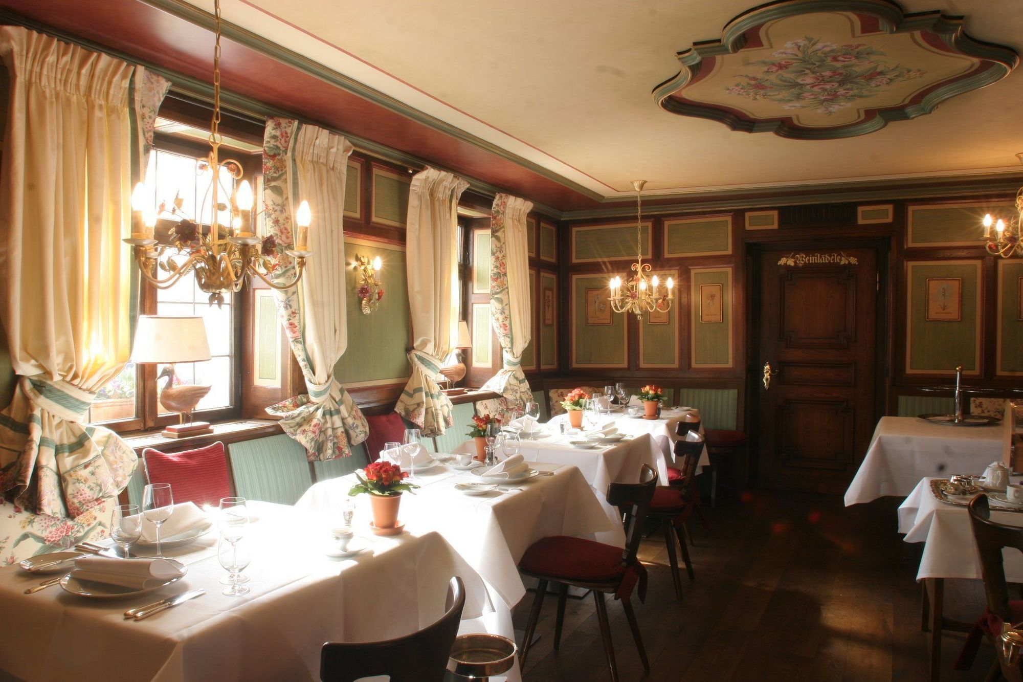 Schwarzer Adler Hotel Vogtsburg Étterem fotó